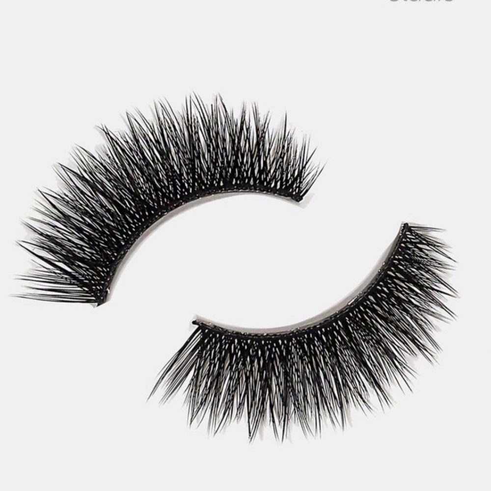 🌺 Shelby 3D Faux Mink Lashes 🌺 2/$15
